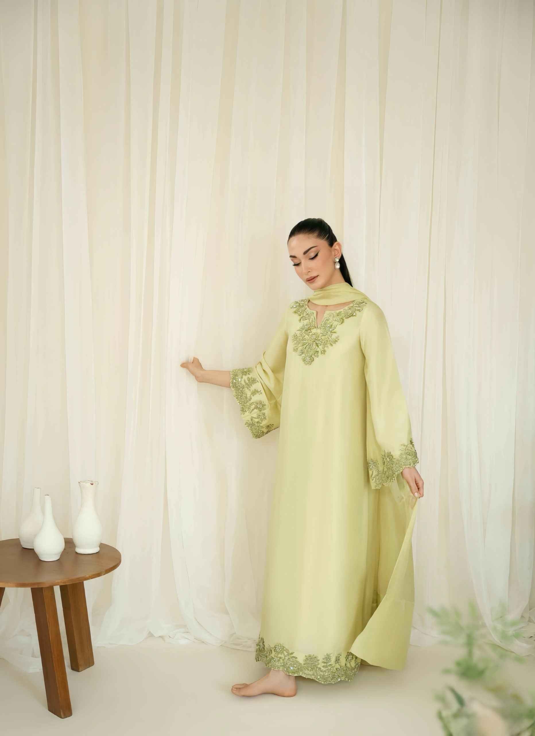 Lime Essence - Zarmia Luxury Pret